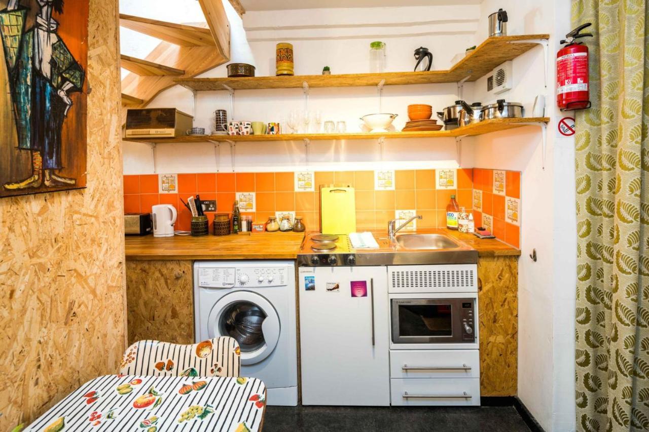 Апартаменты Cute House In Soho - Full Ac, Quiet And Unique! Лондон Экстерьер фото